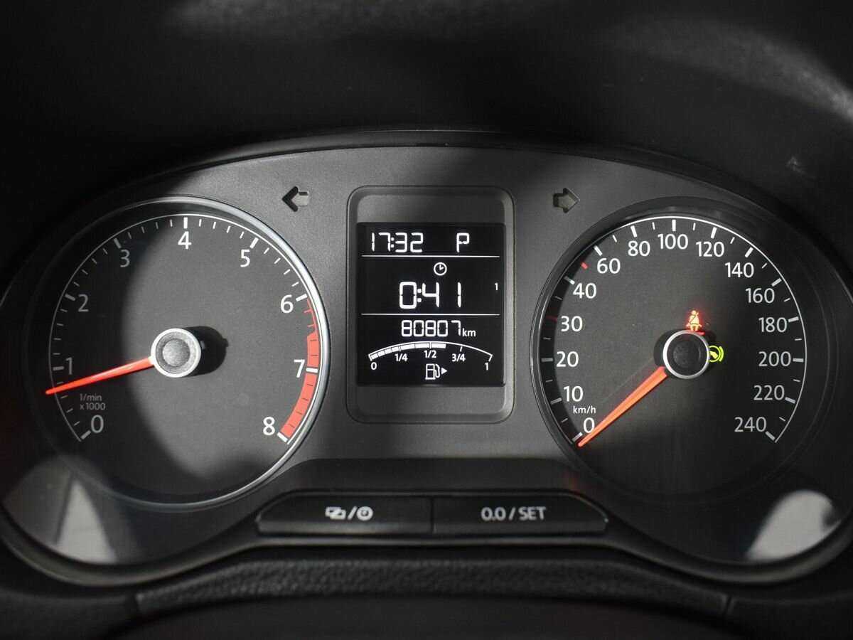 Volkswagen Polo с пробегом — 2020 год. Фото: #10