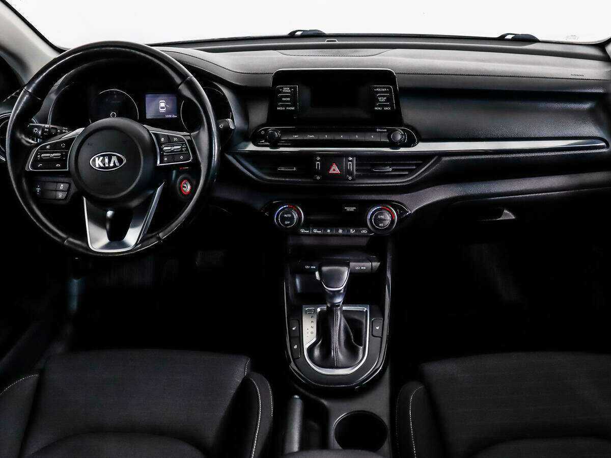 Kia Cerato с пробегом — 2018 год. Фото: #11
