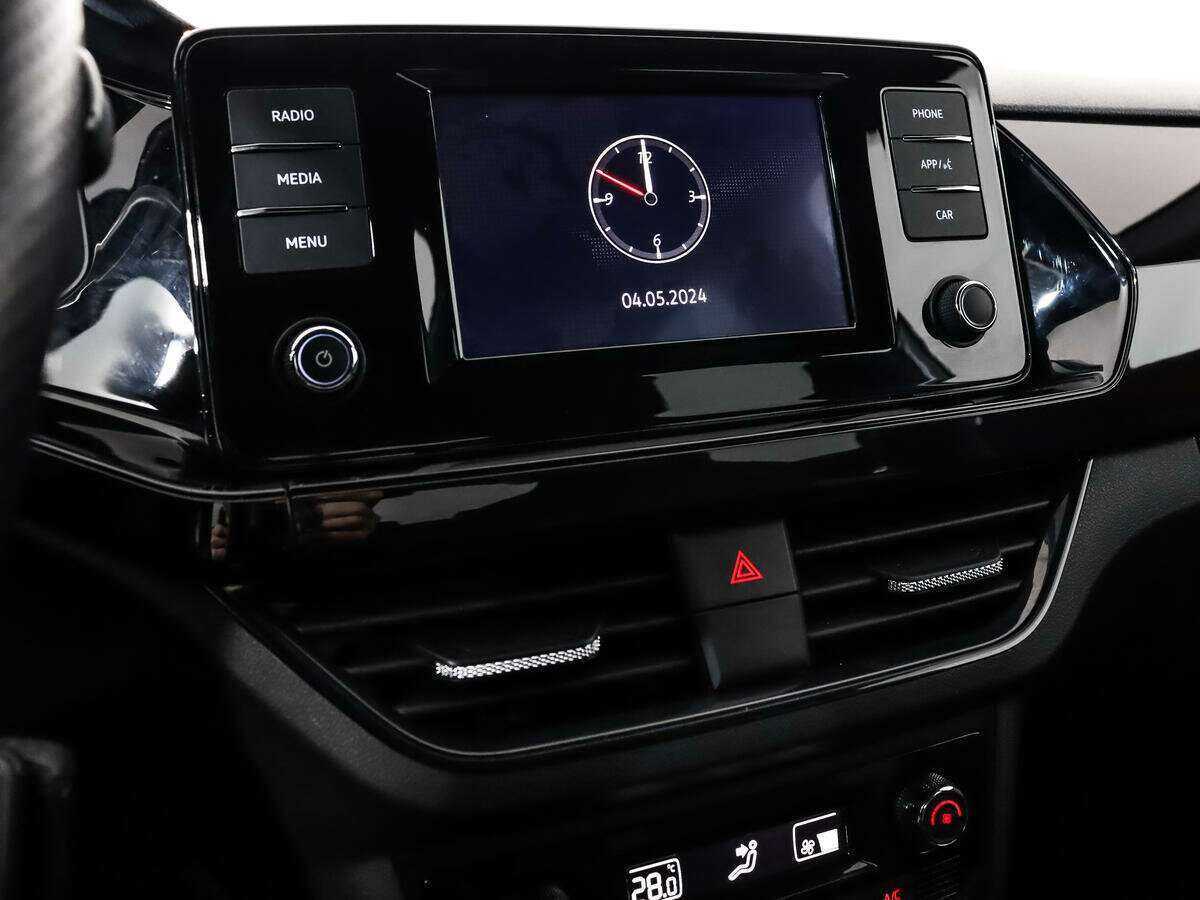 Volkswagen Polo с пробегом — 2021 год. Фото: #12