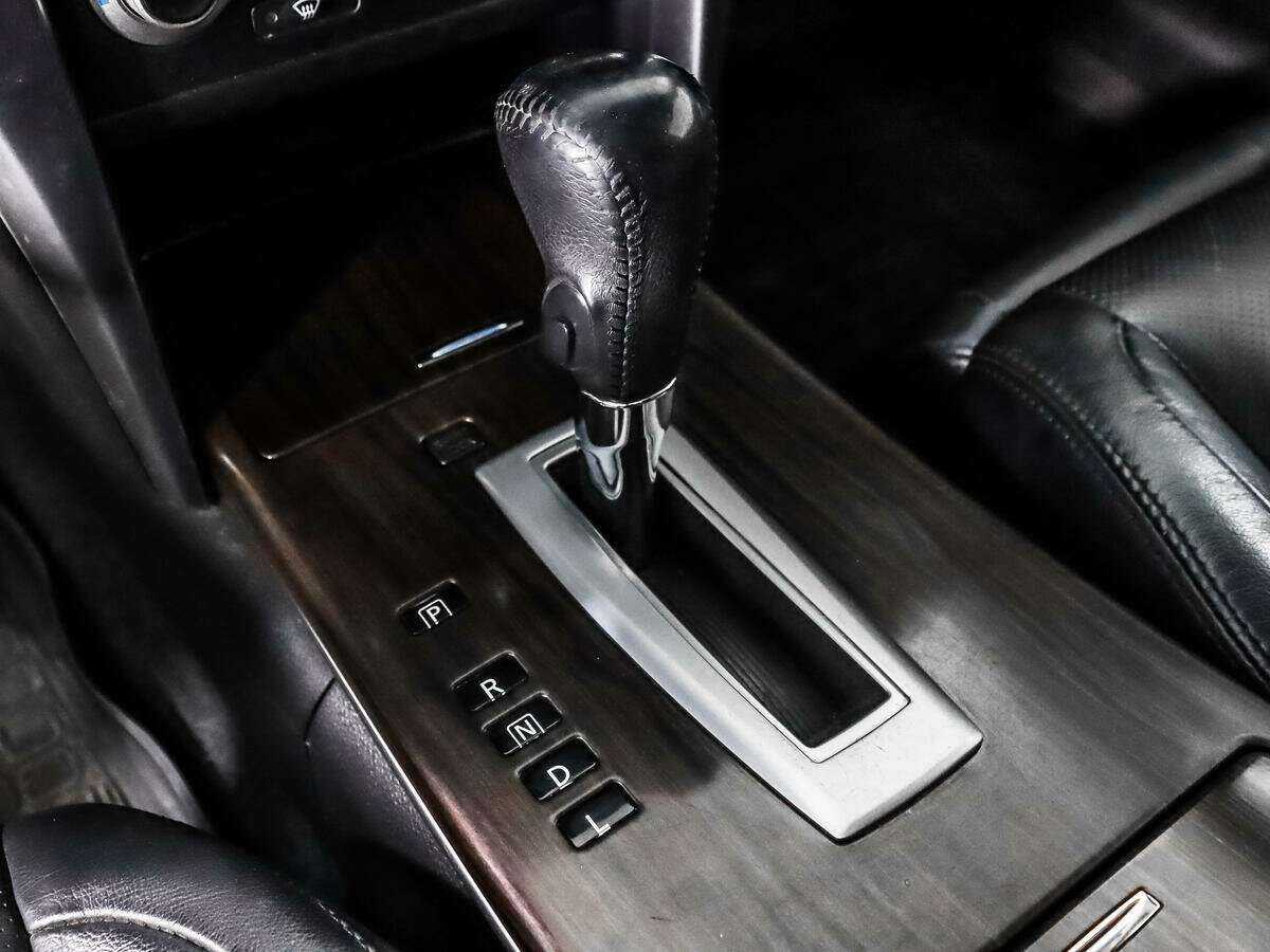 Nissan Teana с пробегом — 2012 год. Фото: #10