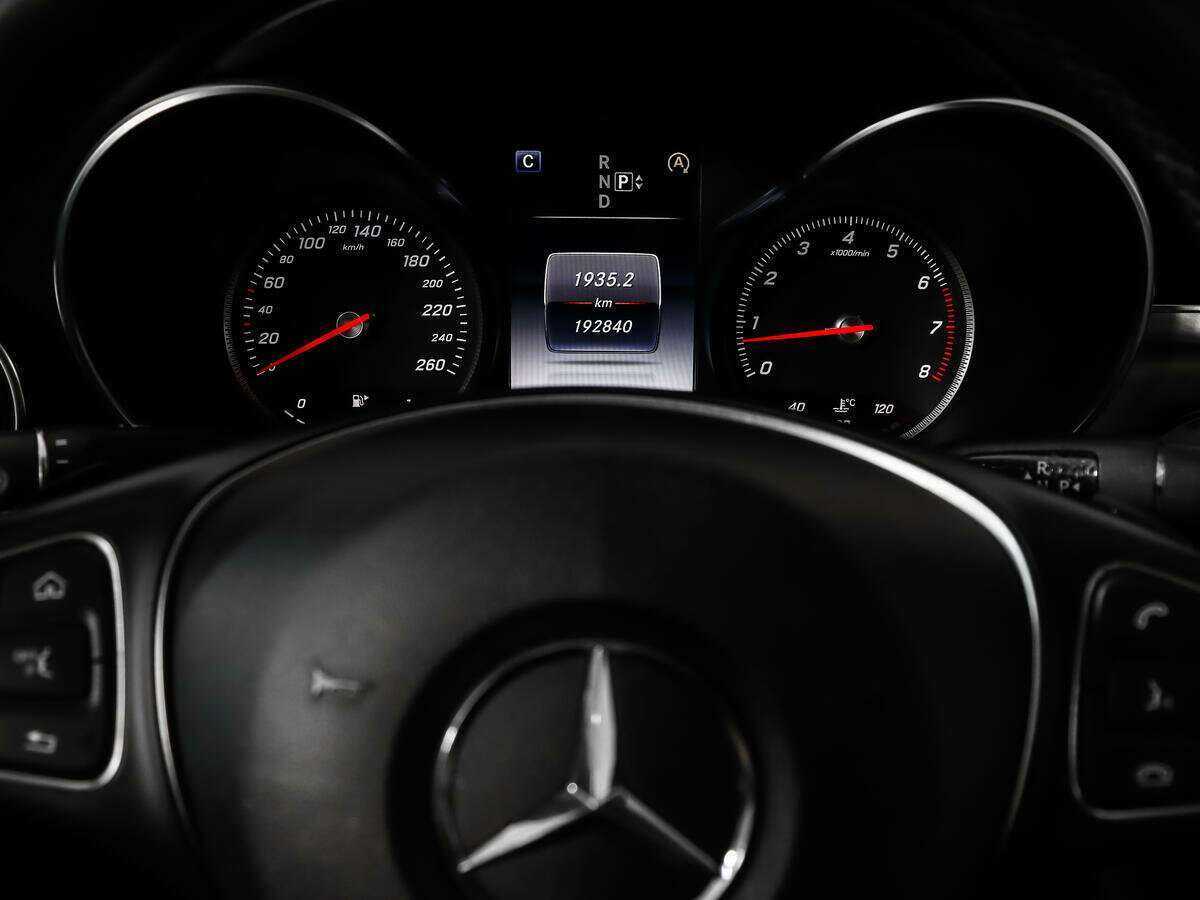 Mercedes-Benz C-Класс с пробегом — 2014 год. Фото: #17