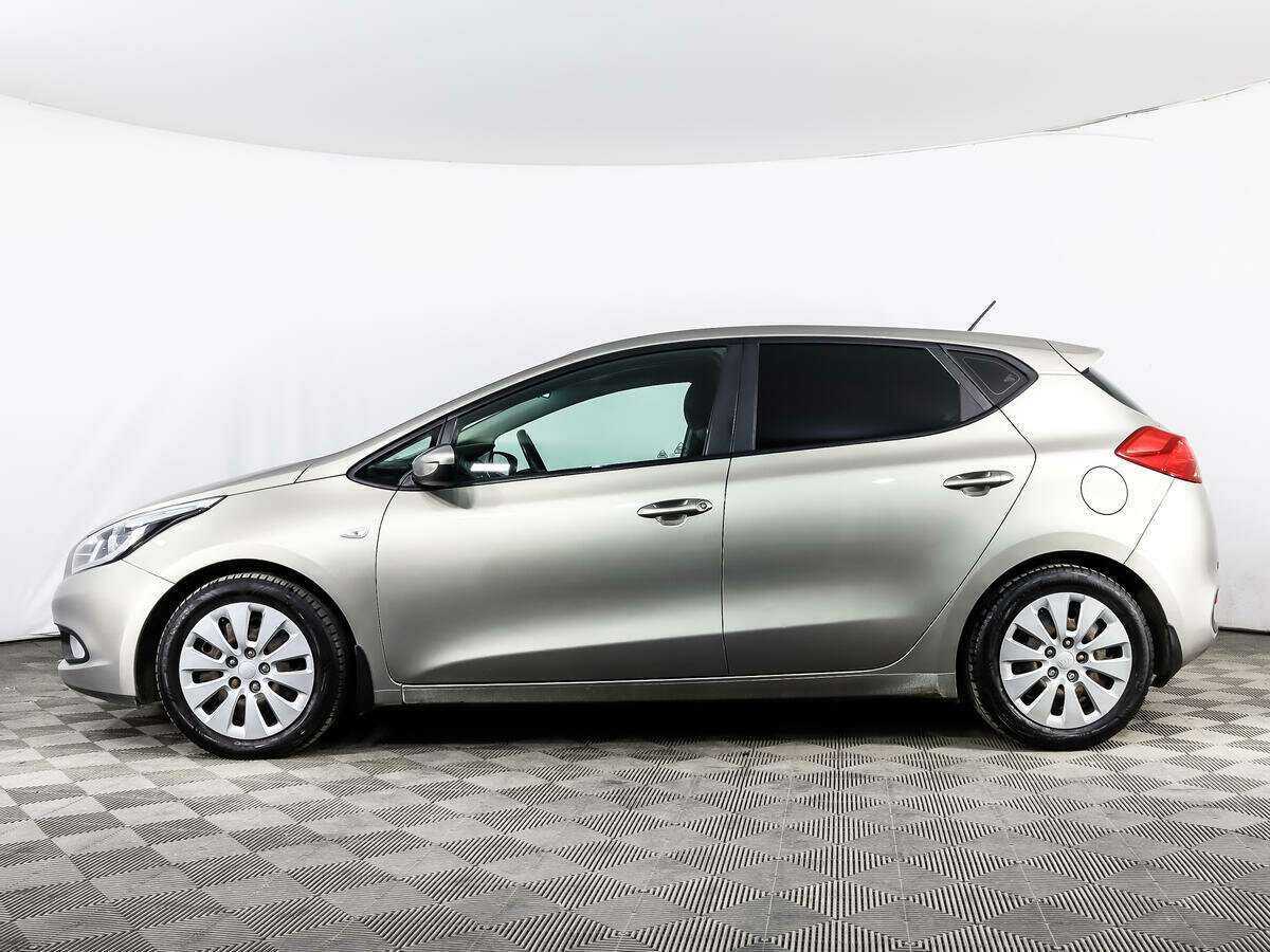 Kia Ceed с пробегом — 2015 год. Фото: #7