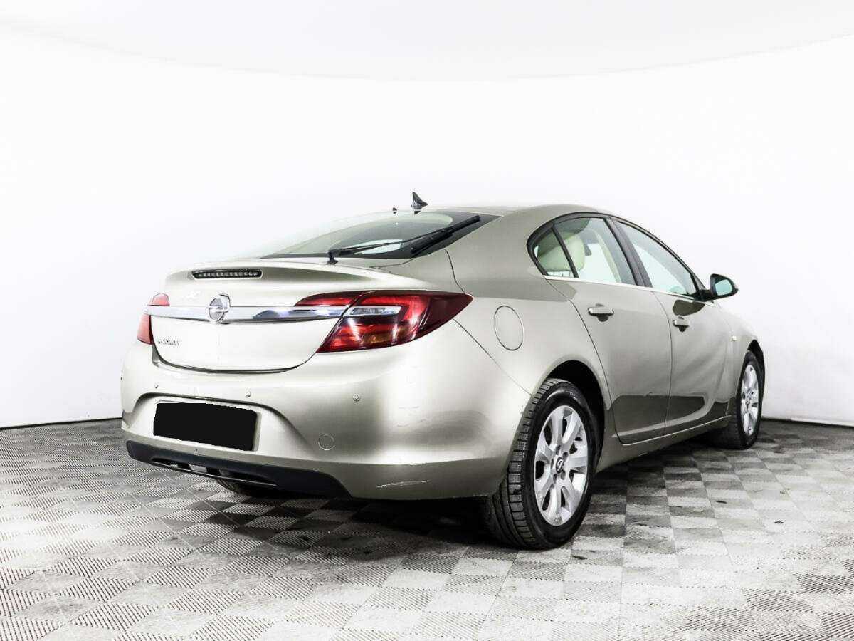 Opel Insignia с пробегом — 2014 год. Фото: #4