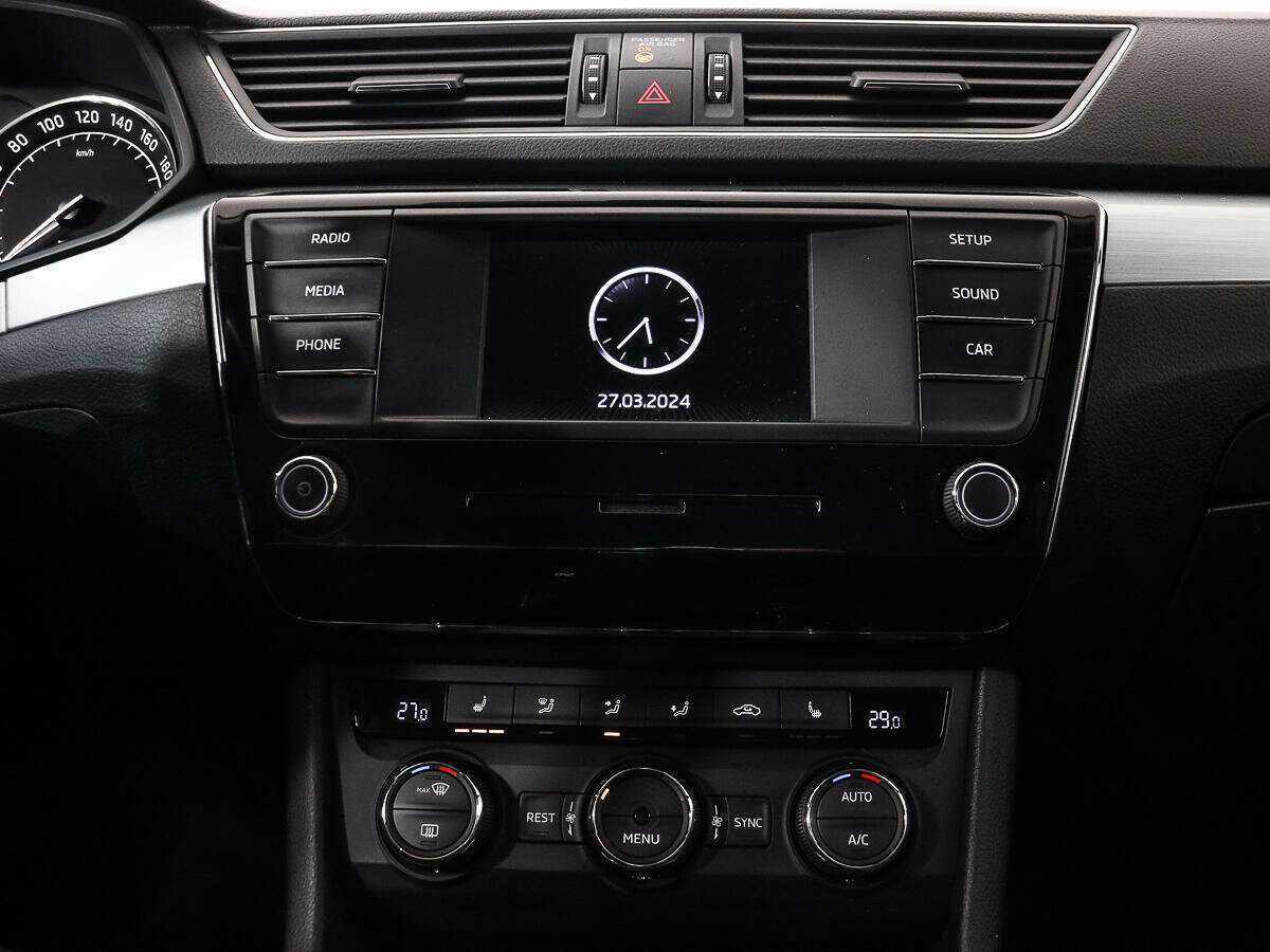 Skoda Superb с пробегом — 2016 год. Фото: #12