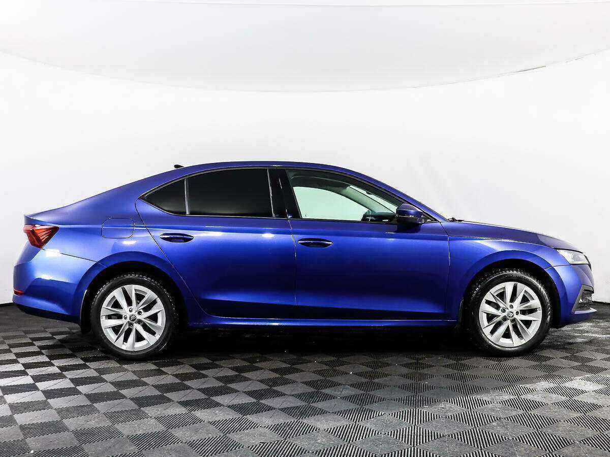 Skoda Octavia с пробегом — 2020 год. Фото: #3