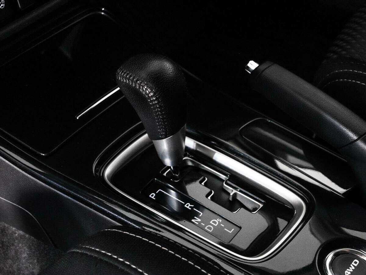 Mitsubishi Outlander с пробегом — 2018 год. Фото: #9