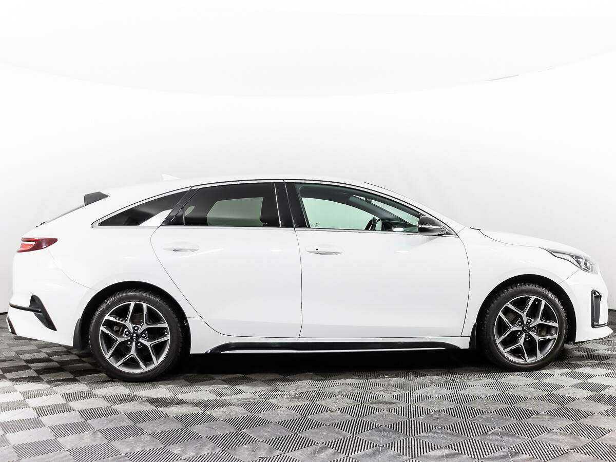 Kia Proceed с пробегом — 2019 год. Фото: #3