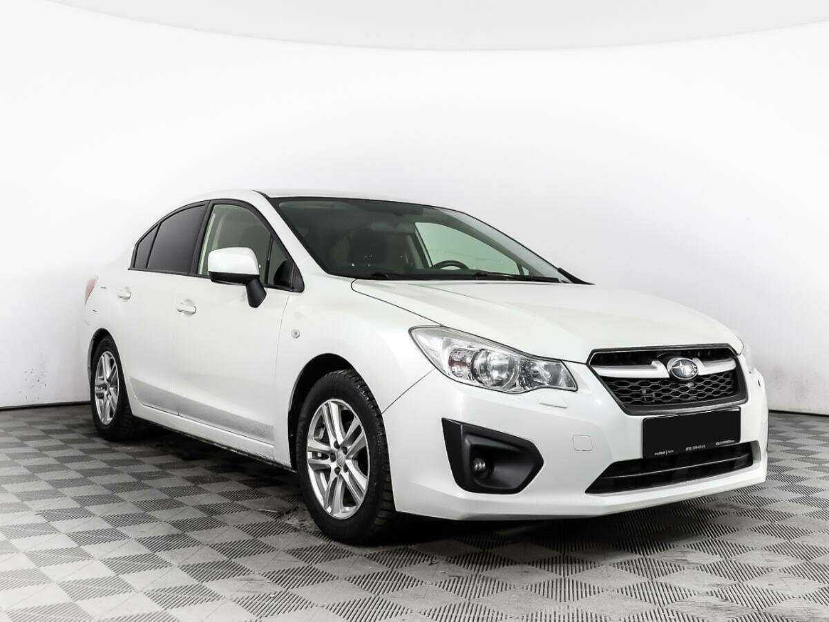 Subaru Impreza с пробегом — 2012 год. Фото: #2