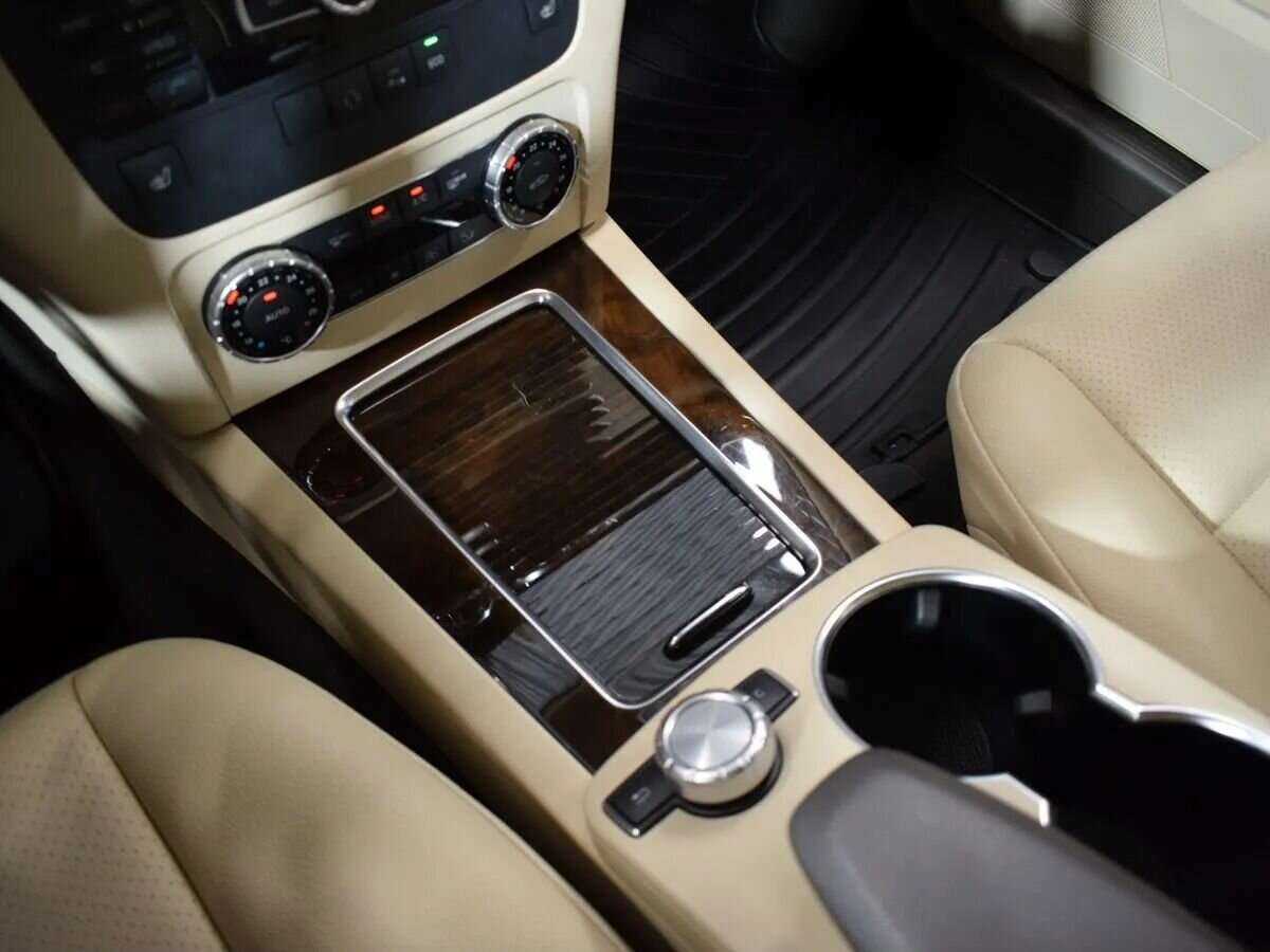 Mercedes-Benz GLK-Класс с пробегом — 2013 год. Фото: #17