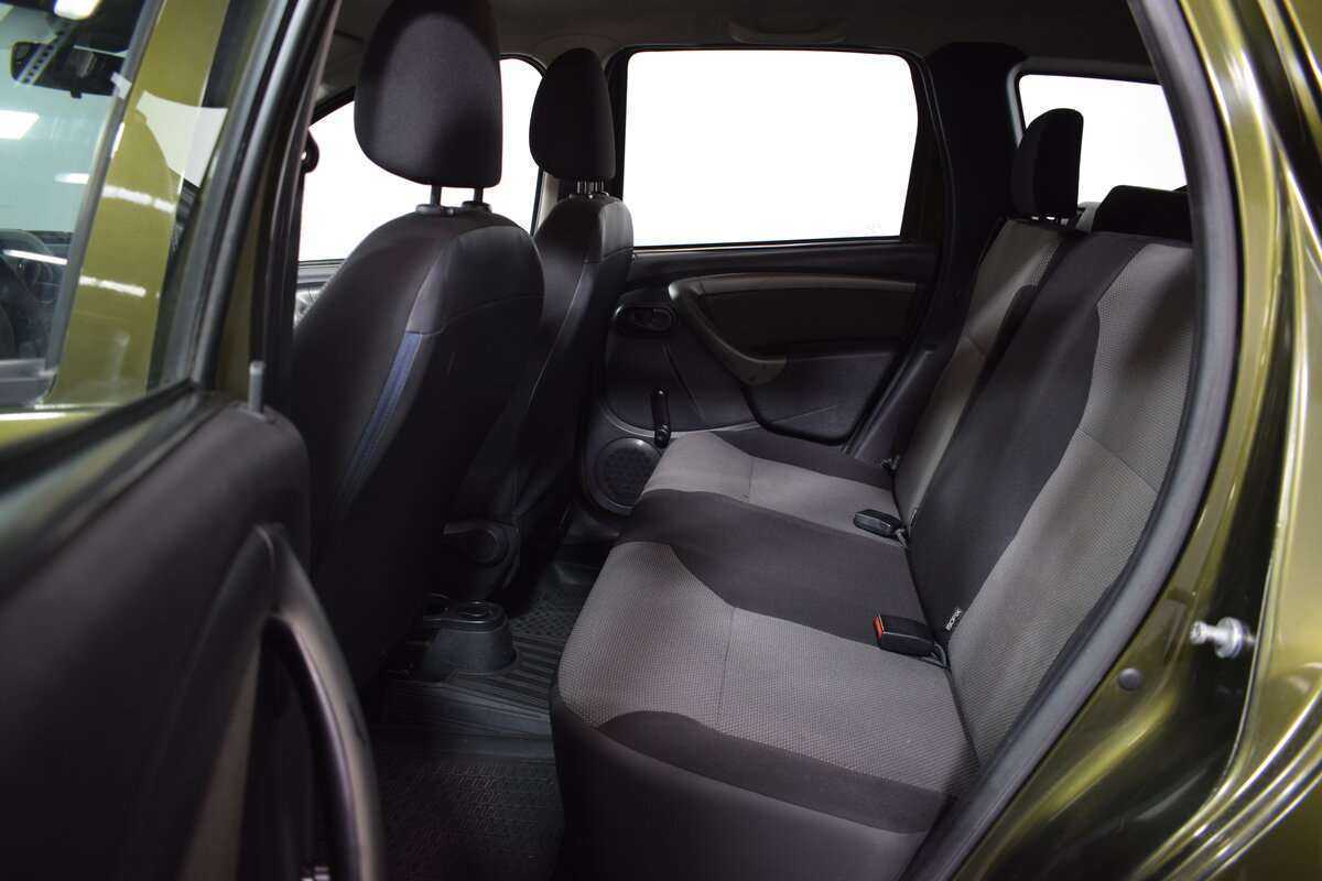 Renault Duster с пробегом — 2015 год. Фото: #11