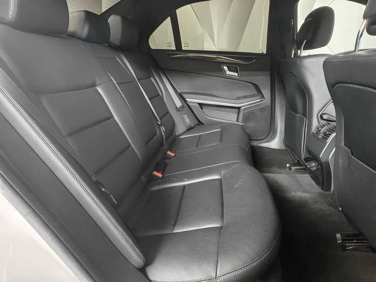 Mercedes-Benz E-Класс с пробегом — 2013 год. Фото: #11