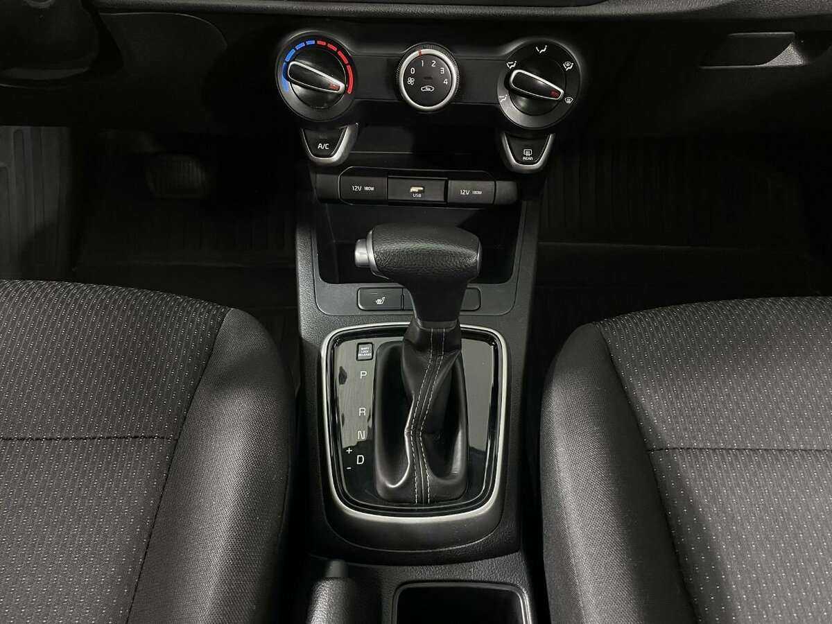 Kia Rio с пробегом — 2021 год. Фото: #12