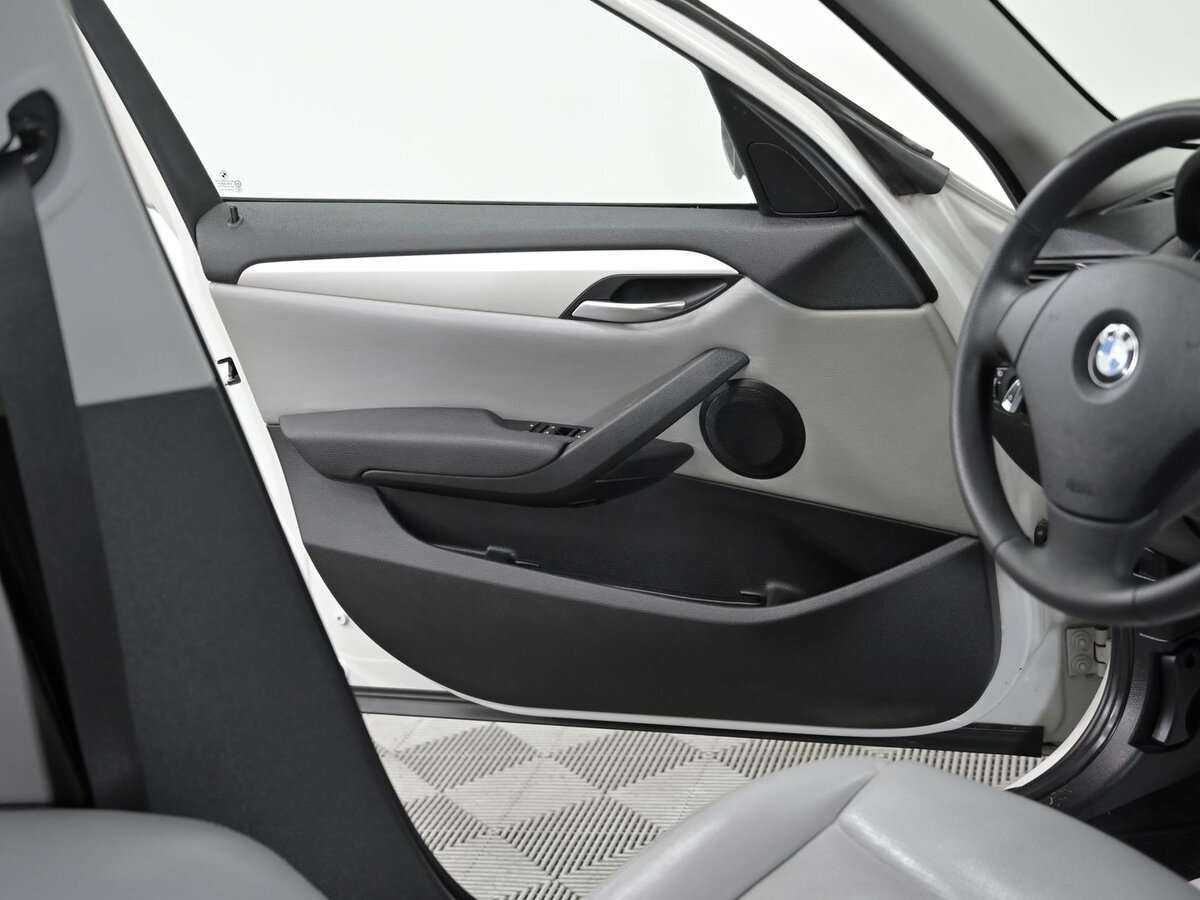 BMW X1 с пробегом — 2012 год. Фото: #8