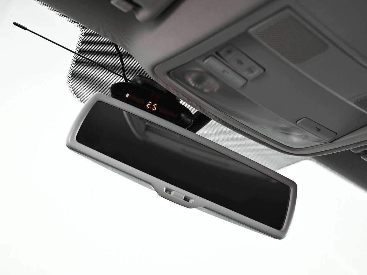 Volkswagen Jetta с пробегом — 2012 год. Фото: #11