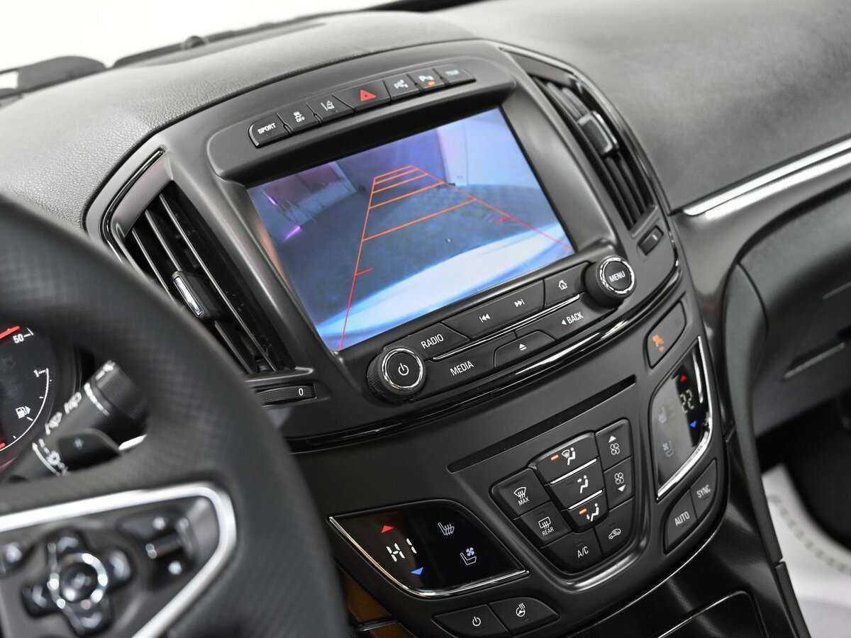 Opel Insignia с пробегом — 2014 год. Фото: #7