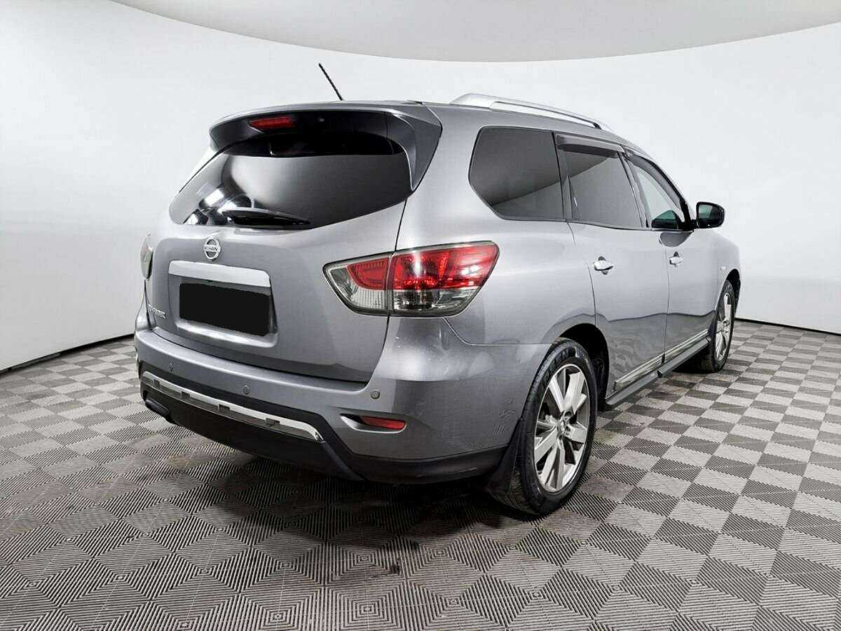 Nissan Pathfinder с пробегом — 2014 год. Фото: #4