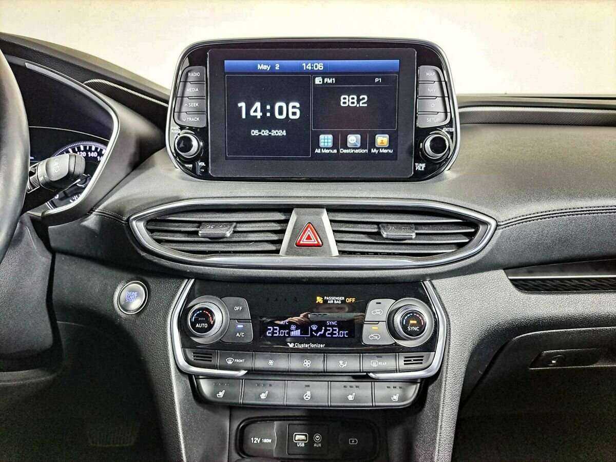 Hyundai Santa Fe с пробегом — 2019 год. Фото: #12