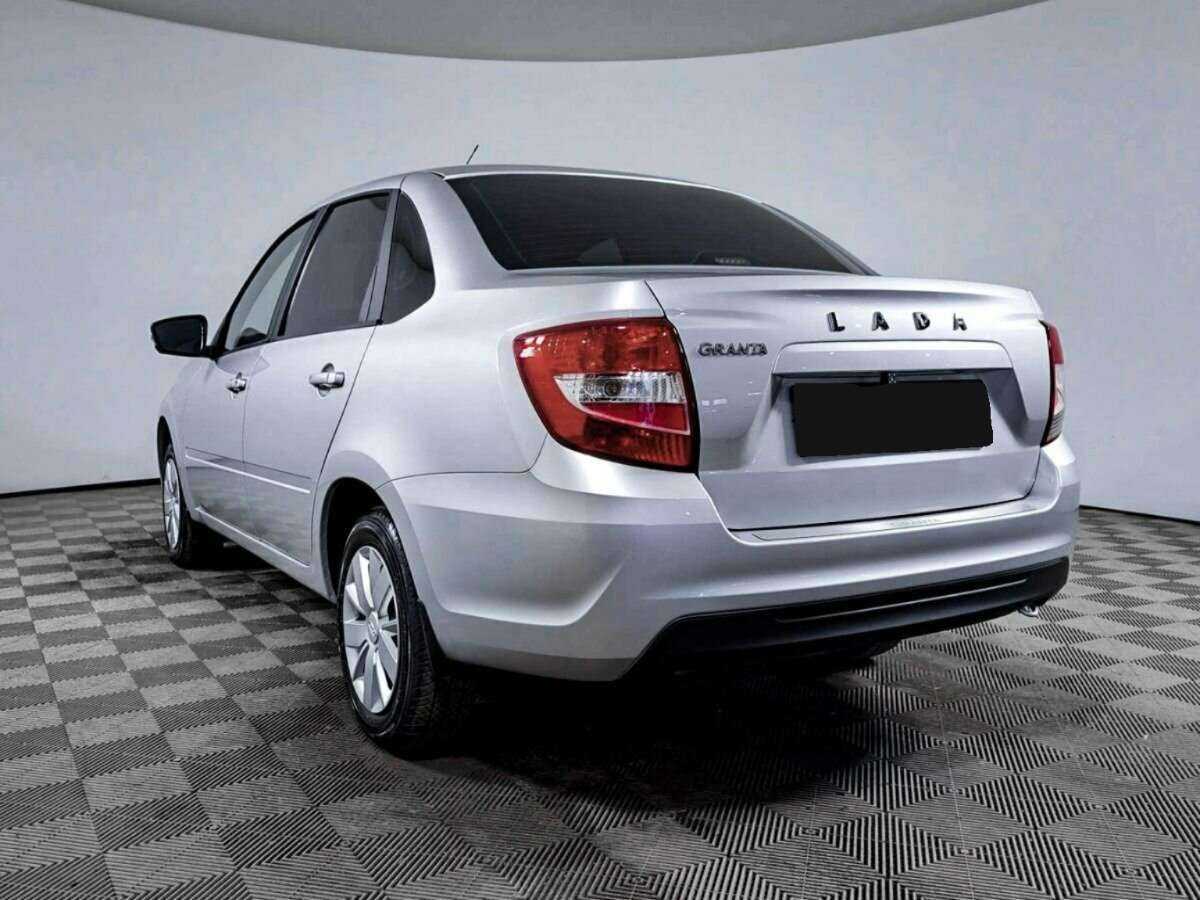 Lada (ВАЗ) Granta с пробегом — 2022 год. Фото: #6