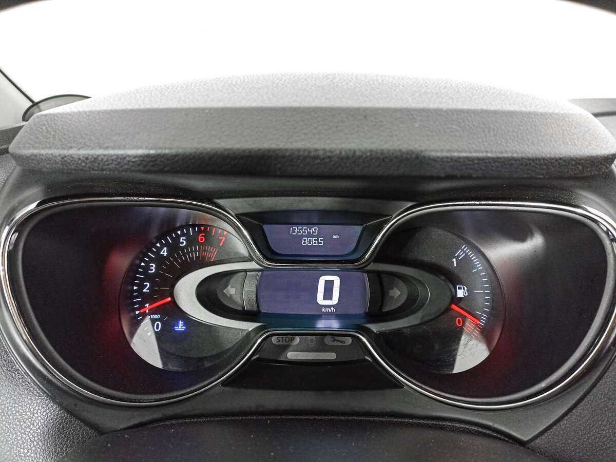 Renault Kaptur с пробегом — 2018 год. Фото: #10