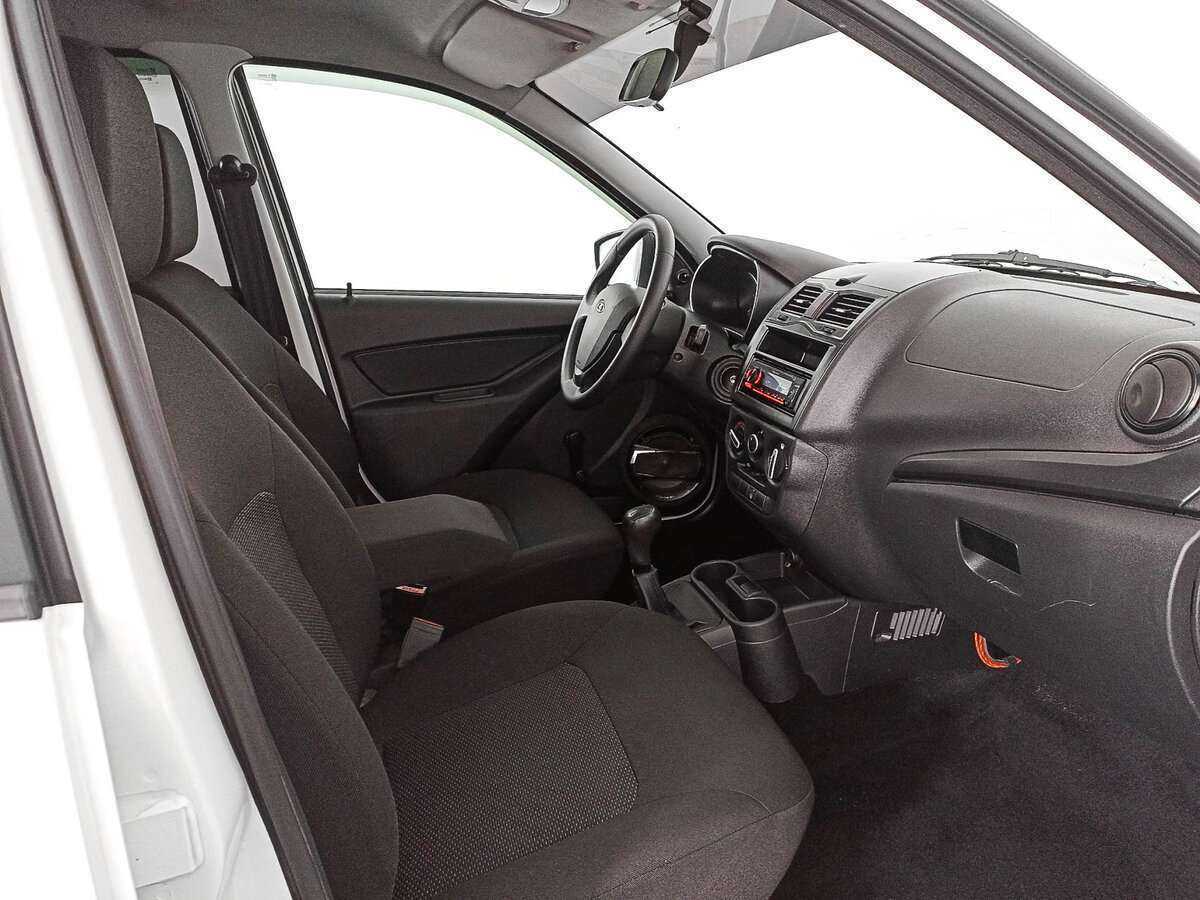 Lada (ВАЗ) Granta с пробегом — 2020 год. Фото: #5