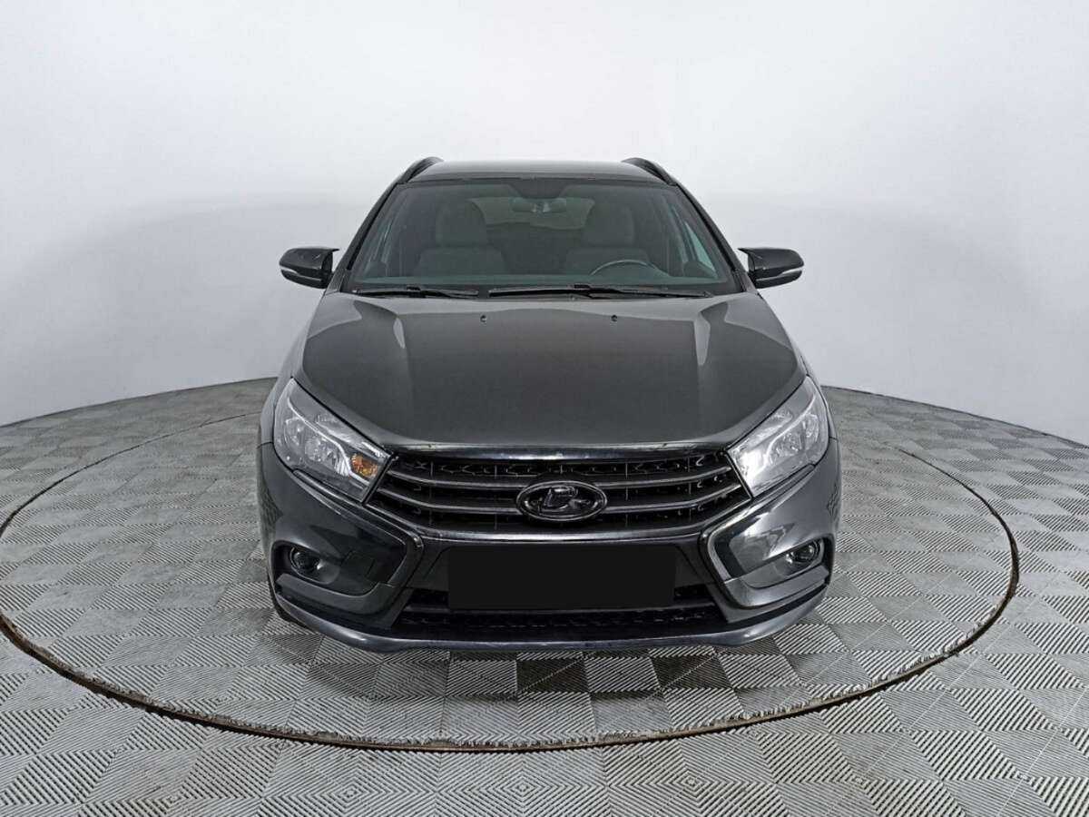 Lada (ВАЗ) Vesta с пробегом — 2020 год. Фото: #1