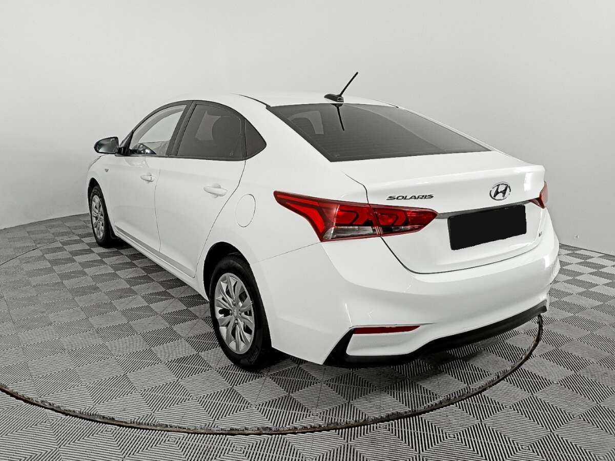 Hyundai Solaris с пробегом — 2019 год. Фото: #6