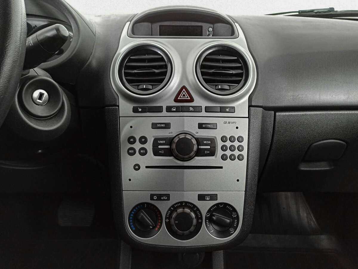 Opel Corsa с пробегом — 2013 год. Фото: #14