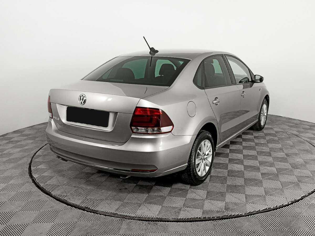 Volkswagen Polo с пробегом — 2019 год. Фото: #4