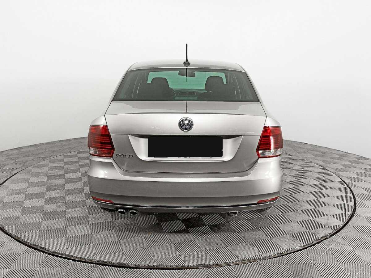 Volkswagen Polo с пробегом — 2019 год. Фото: #5