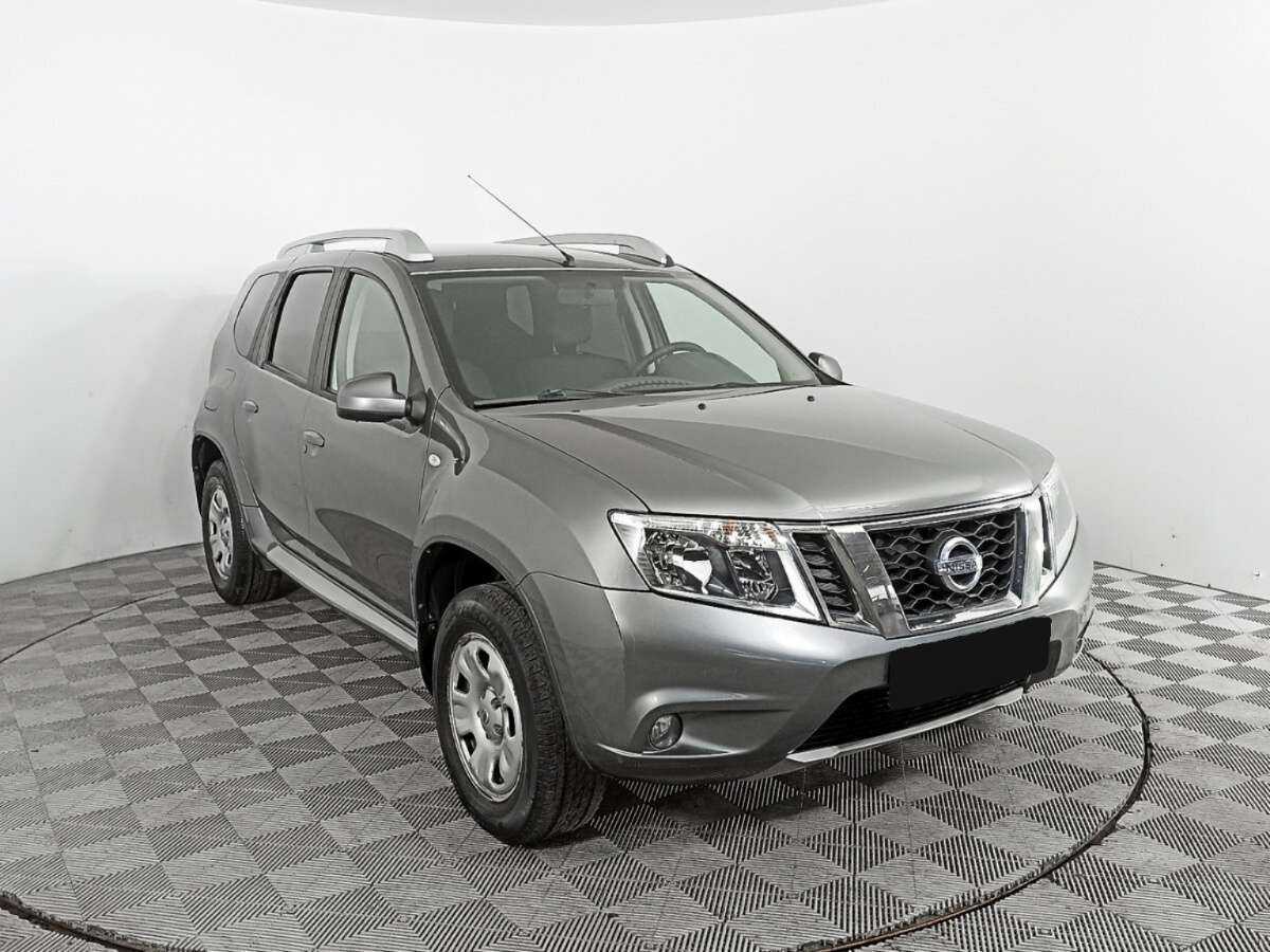 Nissan Terrano с пробегом — 2016 год. Фото: #2