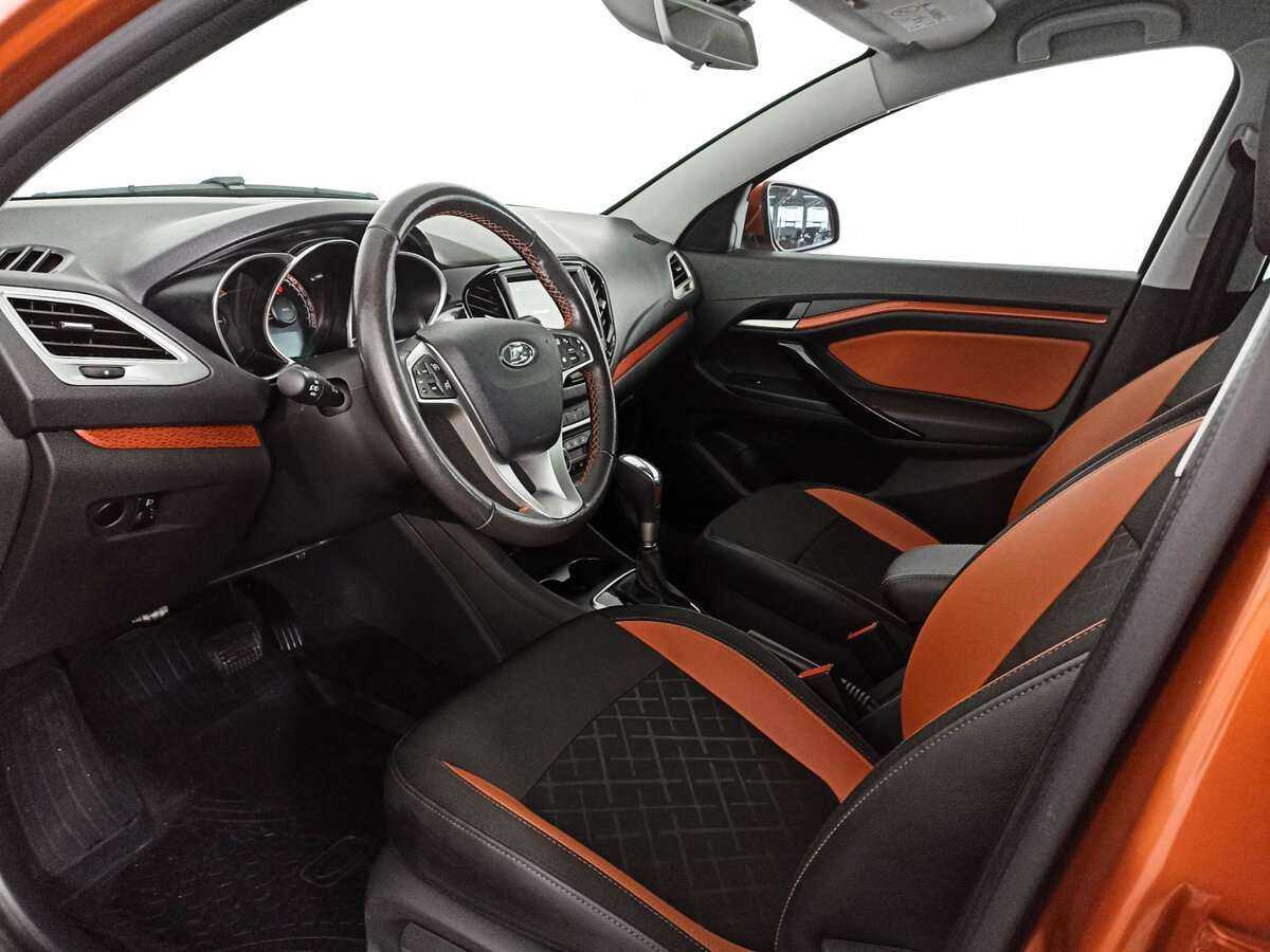 Lada (ВАЗ) Vesta с пробегом — 2021 год. Фото: #13