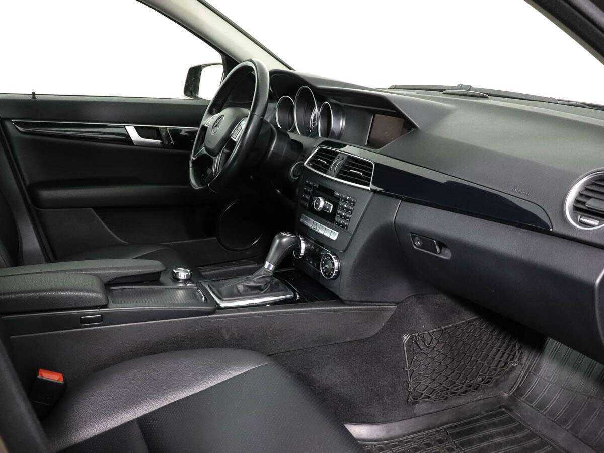 Mercedes-Benz C-Класс с пробегом — 2012 год. Фото: #6