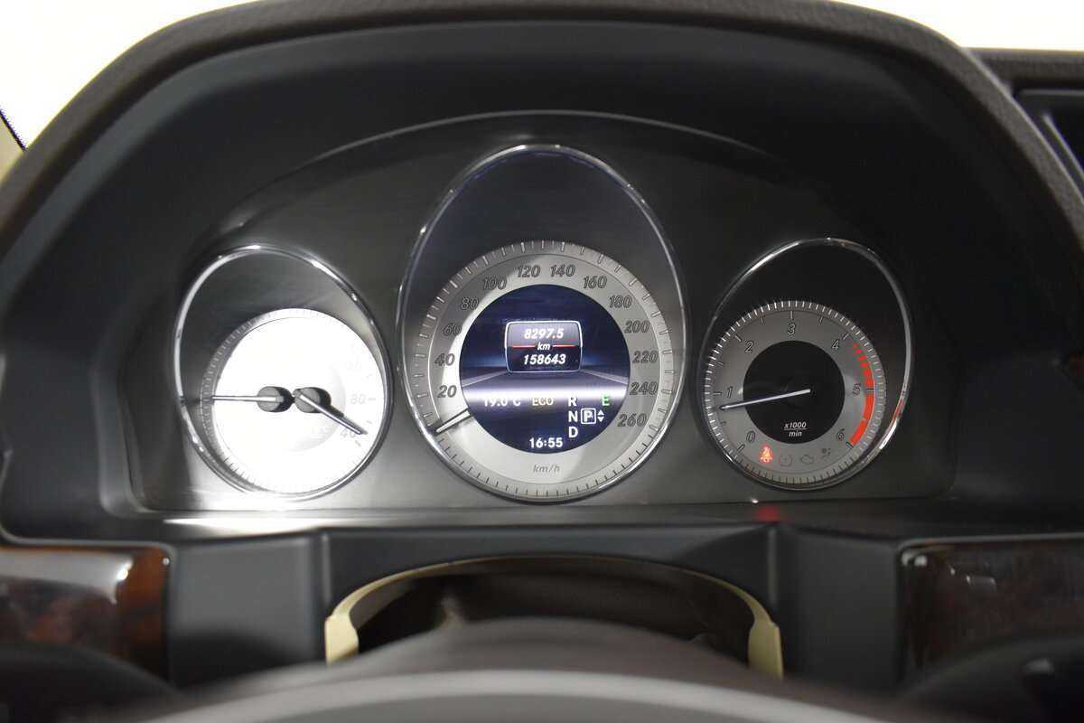 Mercedes-Benz GLK-Класс с пробегом — 2013 год. Фото: #20