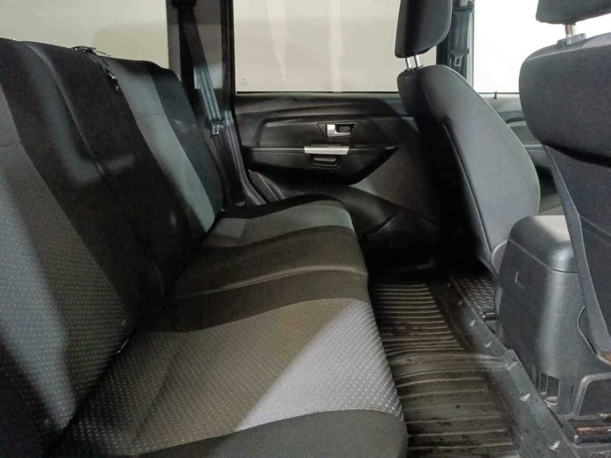 УАЗ Patriot с пробегом — 2017 год. Фото: #9