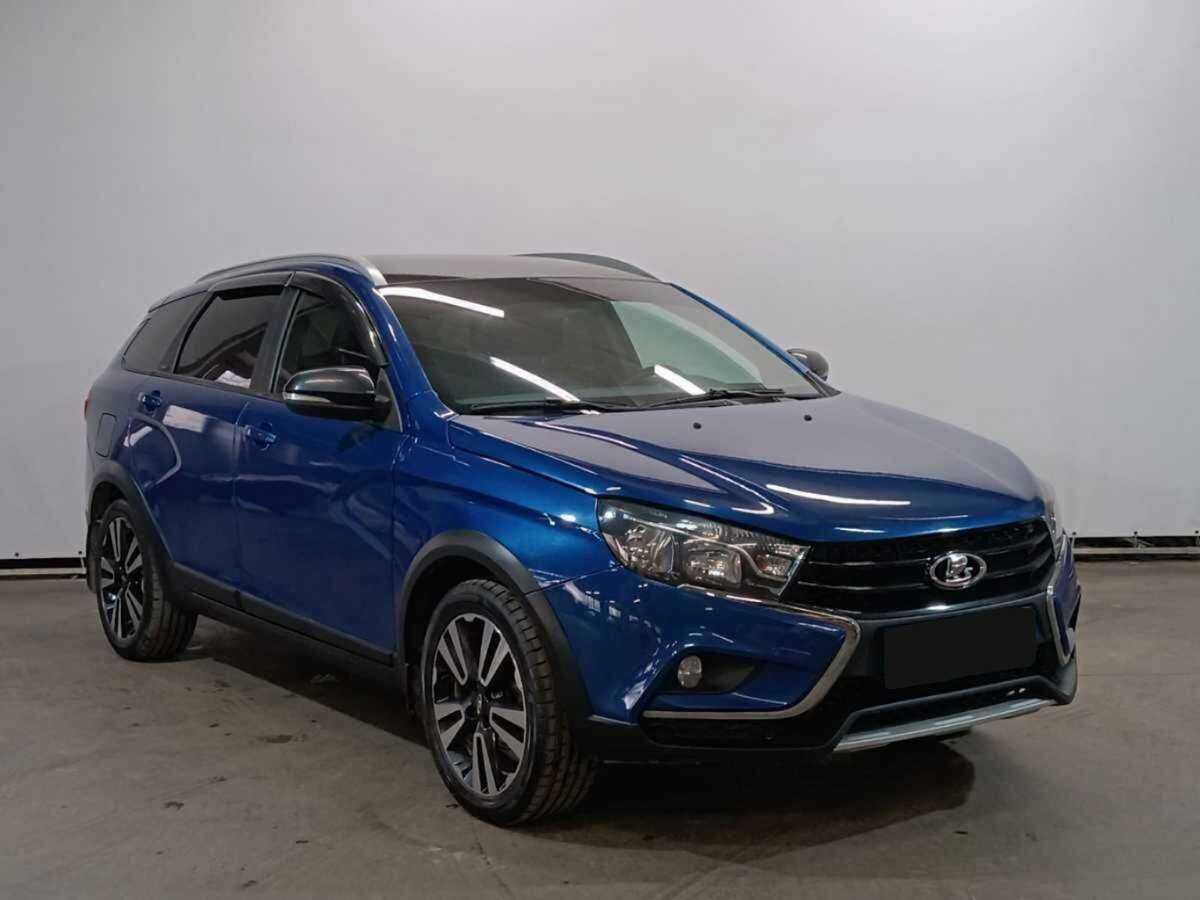 Lada (ВАЗ) Vesta с пробегом — 2021 год. Фото: #2