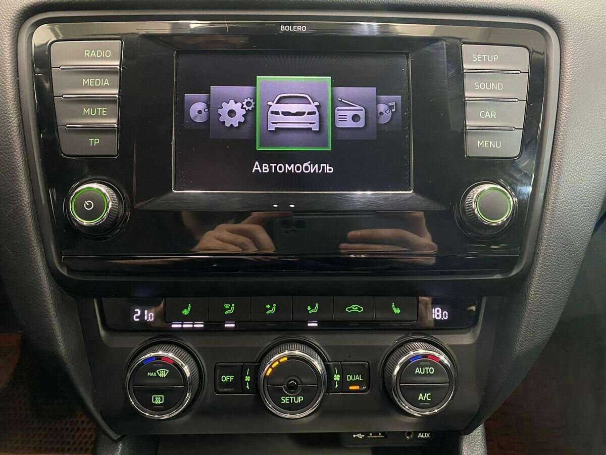 Skoda Octavia с пробегом — 2013 год. Фото: #13