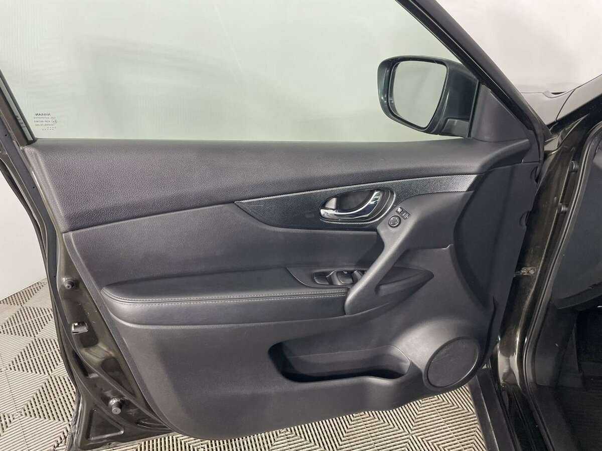 Nissan X-Trail с пробегом — 2015 год. Фото: #7