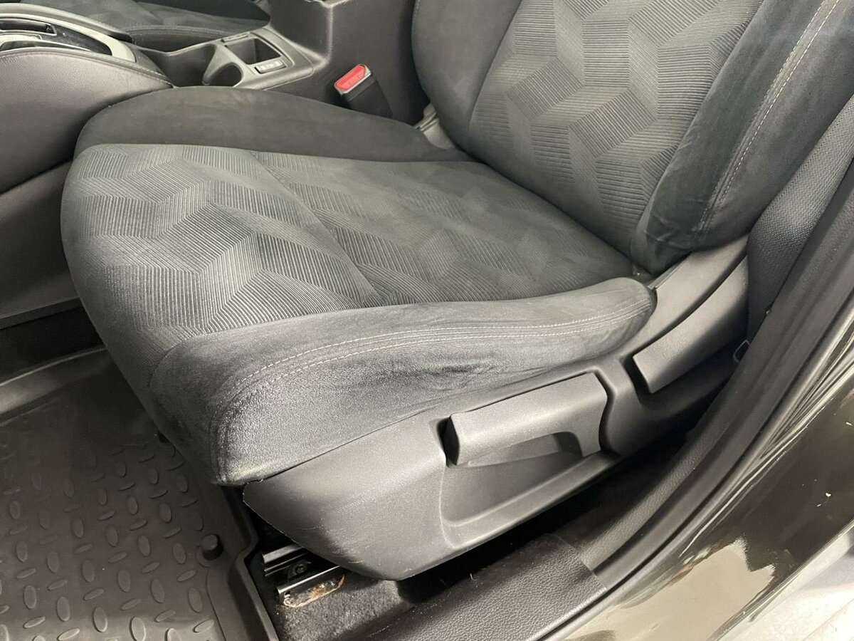 Nissan X-Trail с пробегом — 2015 год. Фото: #9