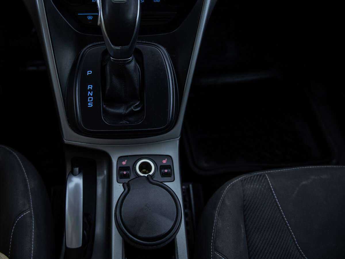 Ford Kuga с пробегом — 2013 год. Фото: #16