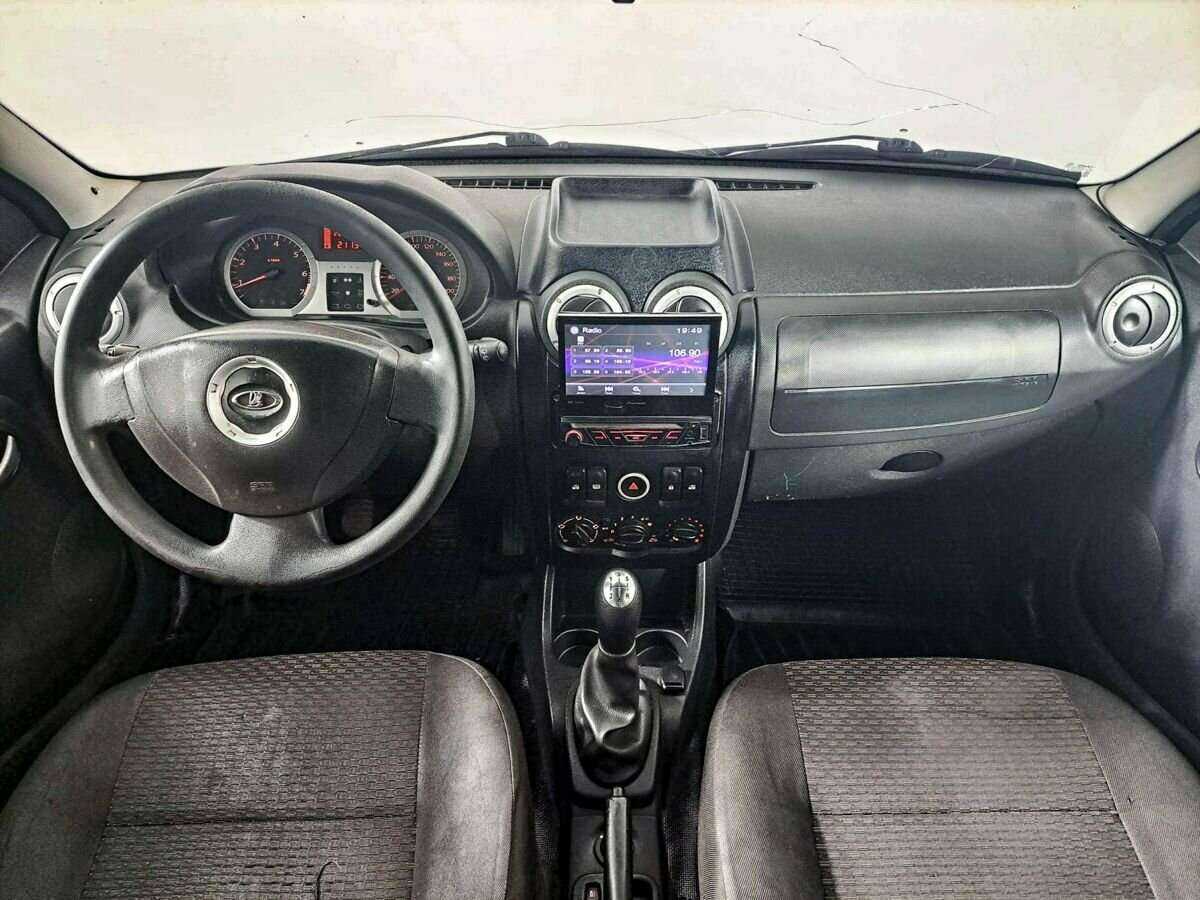 Lada (ВАЗ) Largus с пробегом — 2015 год. Фото: #13