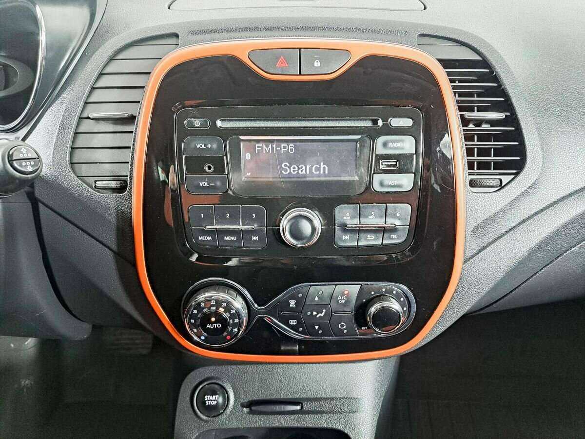 Renault Kaptur с пробегом — 2016 год. Фото: #12