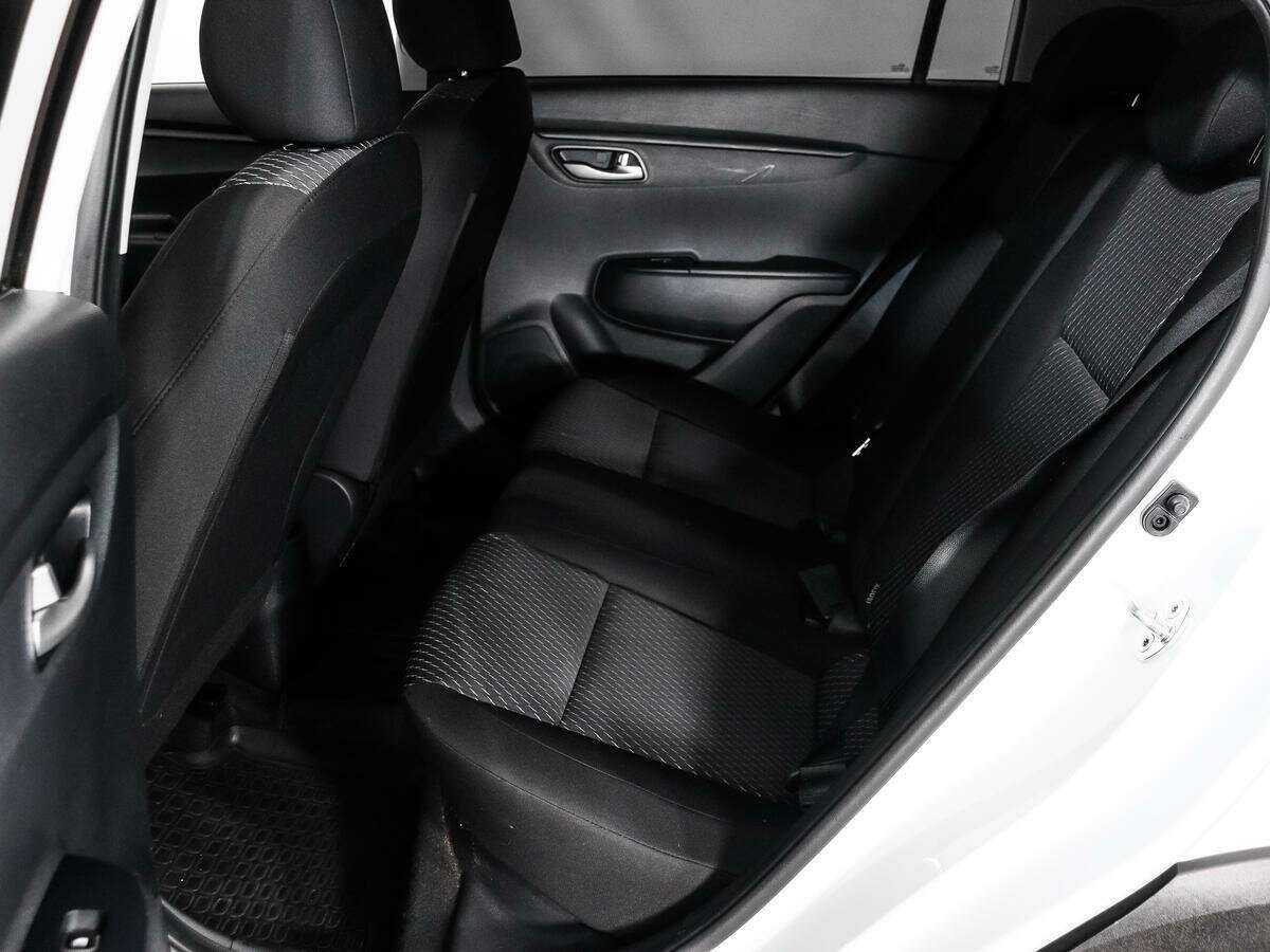 Kia Rio с пробегом — 2018 год. Фото: #9