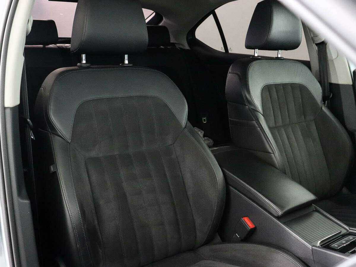 Skoda Superb с пробегом — 2019 год. Фото: #6