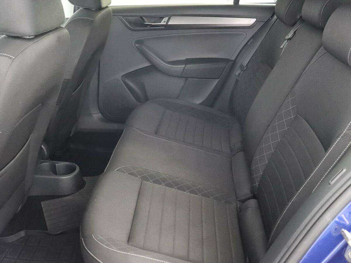 Skoda Rapid с пробегом — 2018 год. Фото: #8