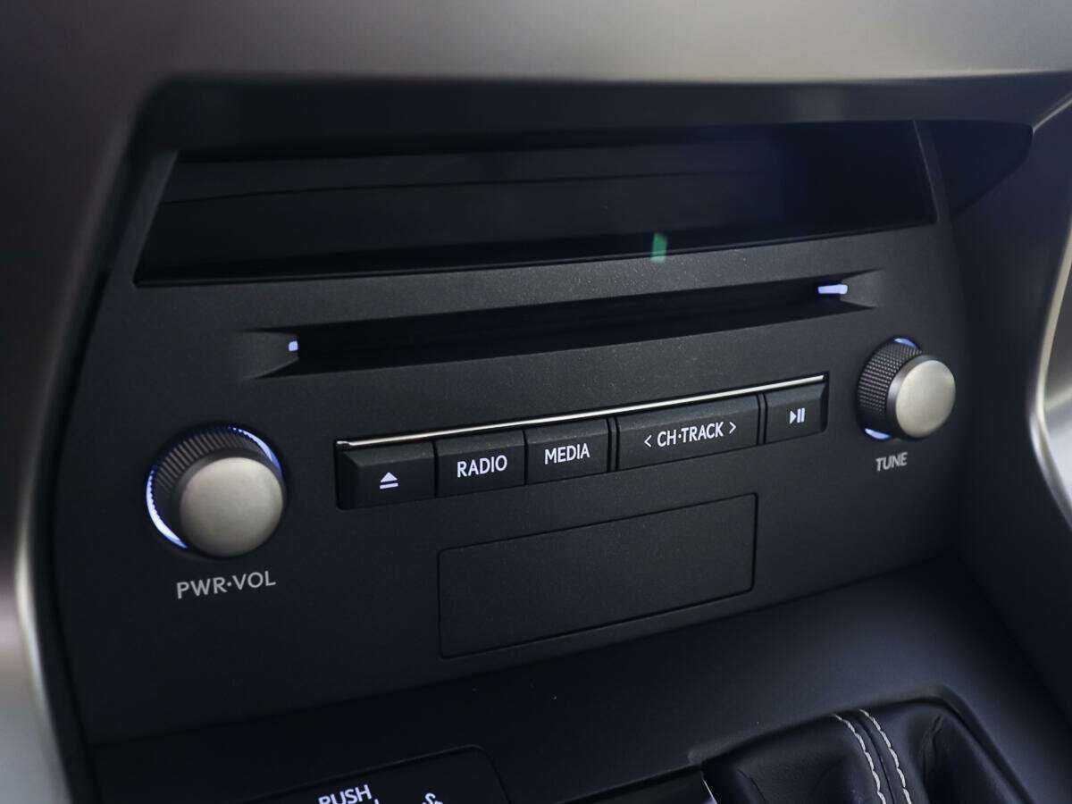 Lexus NX с пробегом — 2017 год. Фото: #21