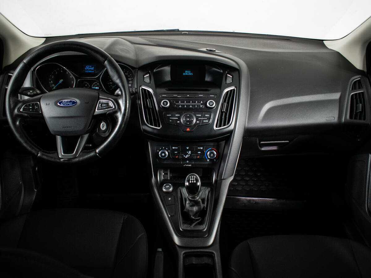 Ford Focus с пробегом — 2017 год. Фото: #11