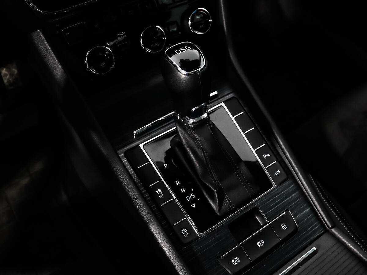 Skoda Superb с пробегом — 2019 год. Фото: #11