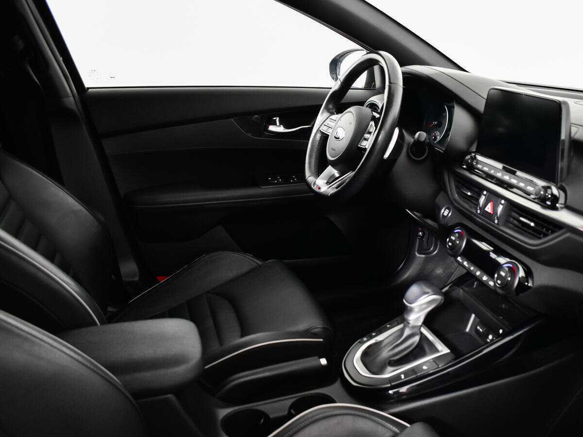 Kia Cerato с пробегом — 2020 год. Фото: #8
