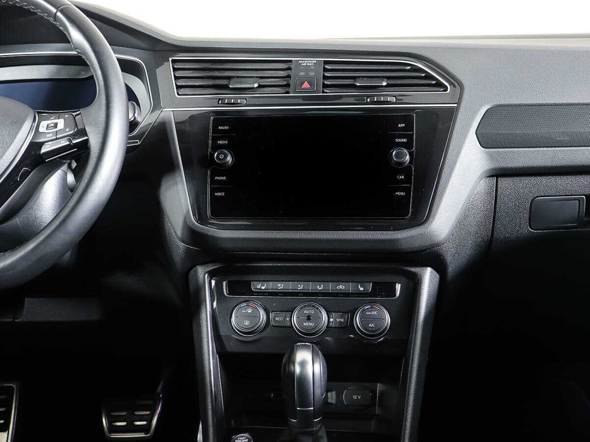 Volkswagen Tiguan с пробегом — 2018 год. Фото: #11