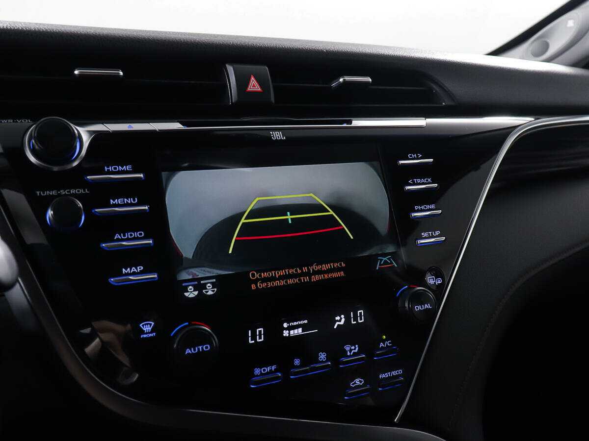 Toyota Camry с пробегом — 2021 год. Фото: #18